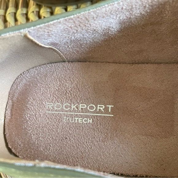 Rockport Women’s Buckle Loafer Sz-9 - Picture 3 of 13